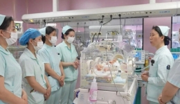 【媒体妇幼丨新华社】5·12护士节丨患儿健康出院就是我们最大的幸福